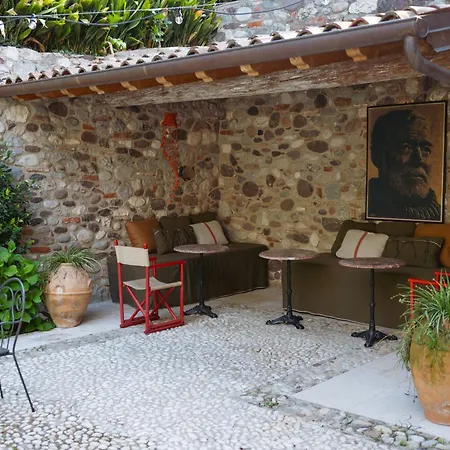 Guest house Hemingway